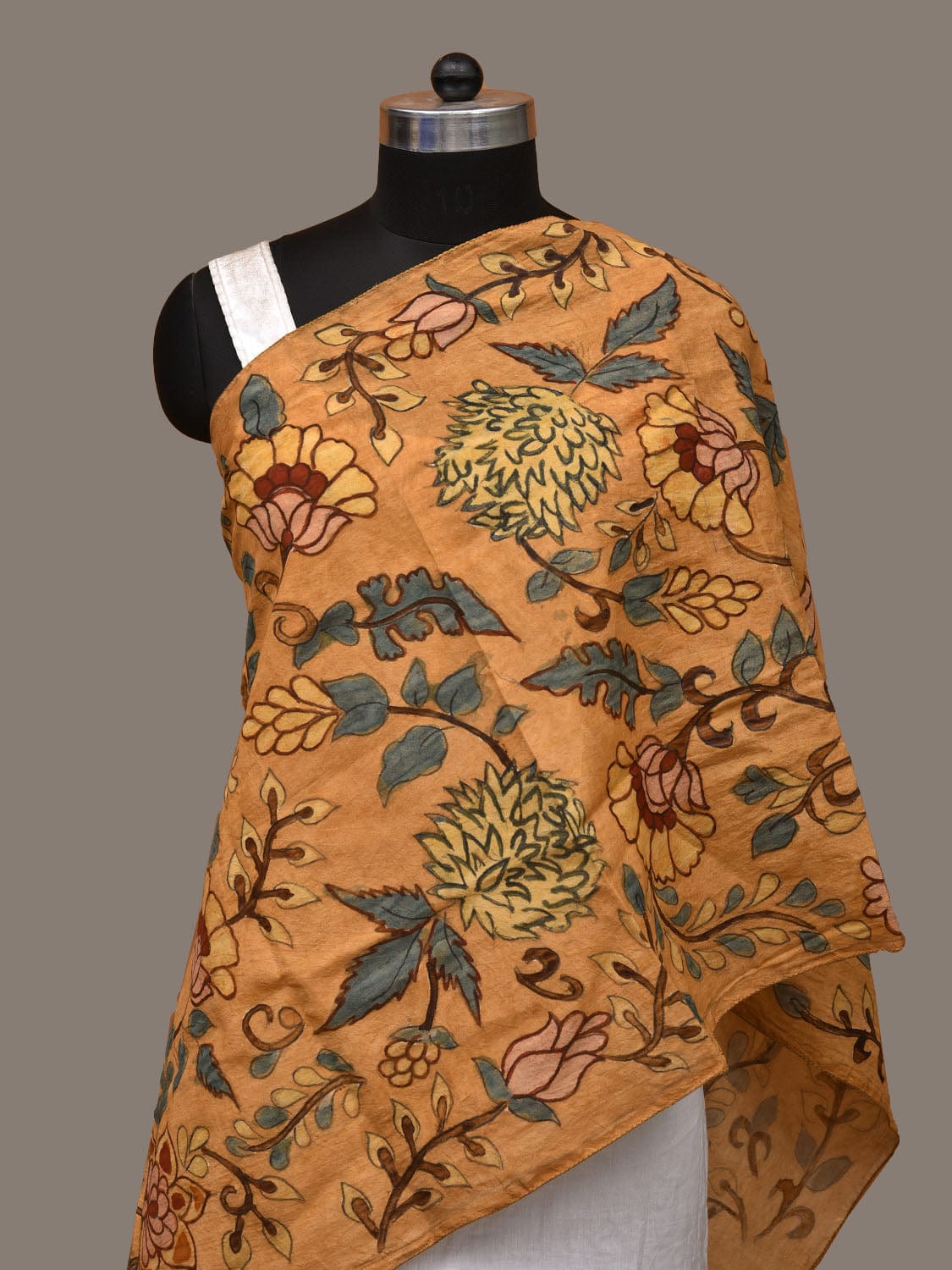 Yellow Kalamkari Hand Painted Sico Stole with Floral Design ds3146