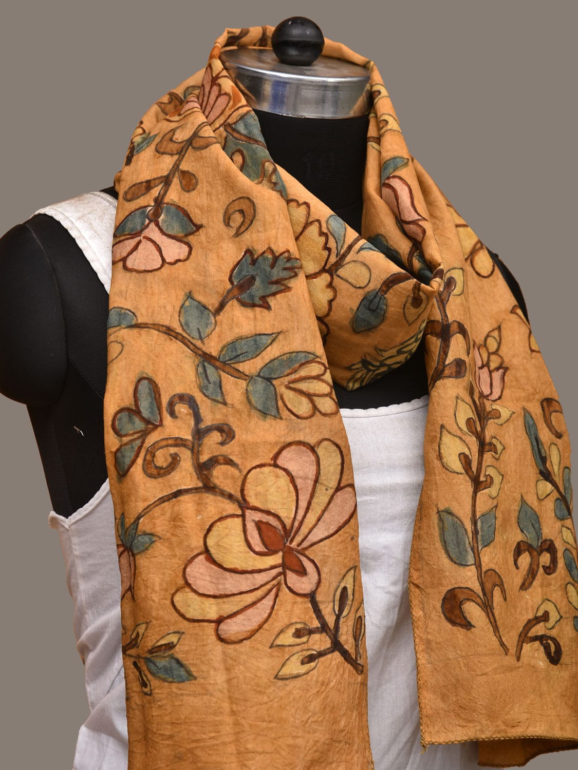 Yellow Kalamkari Hand Painted Sico Stole with Floral Design ds3146