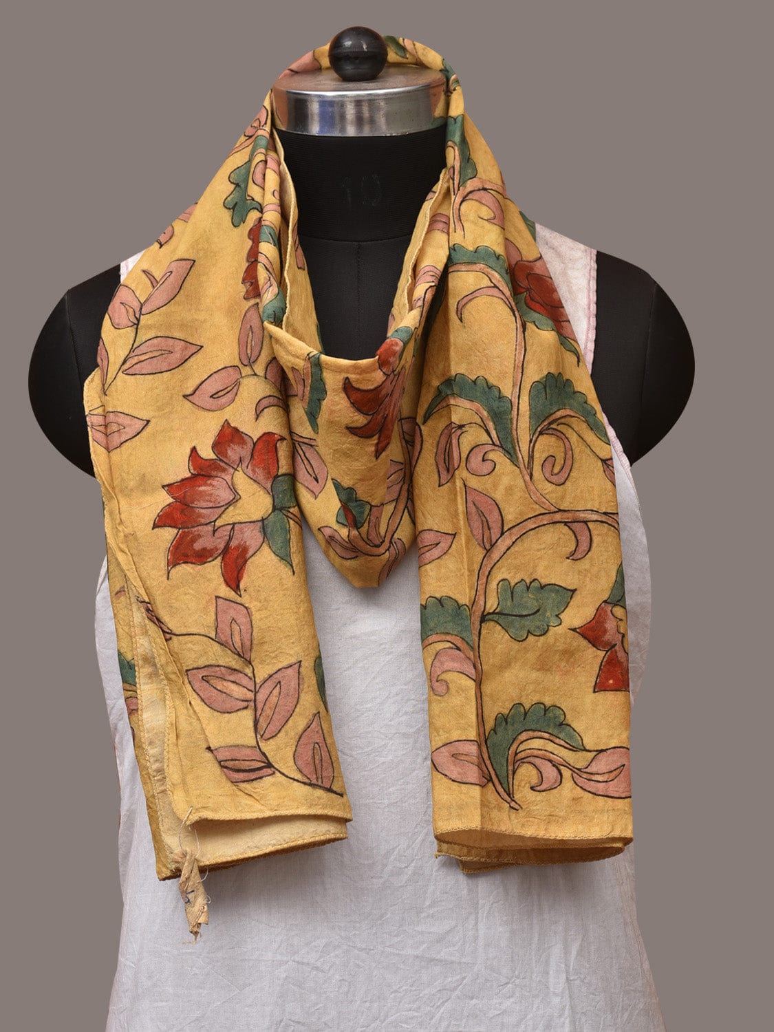 Yellow Kalamkari Hand Painted Sico Stole with Floral Design ds3432