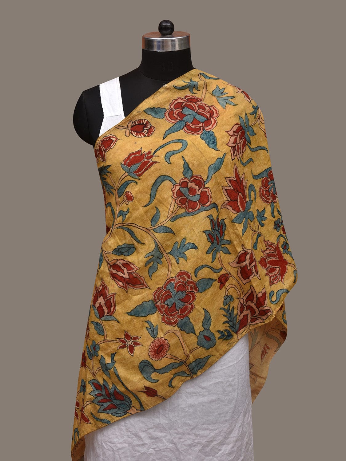 Yellow Kalamkari Hand Painted Silk Handloom Stole with Floral Design ds3028