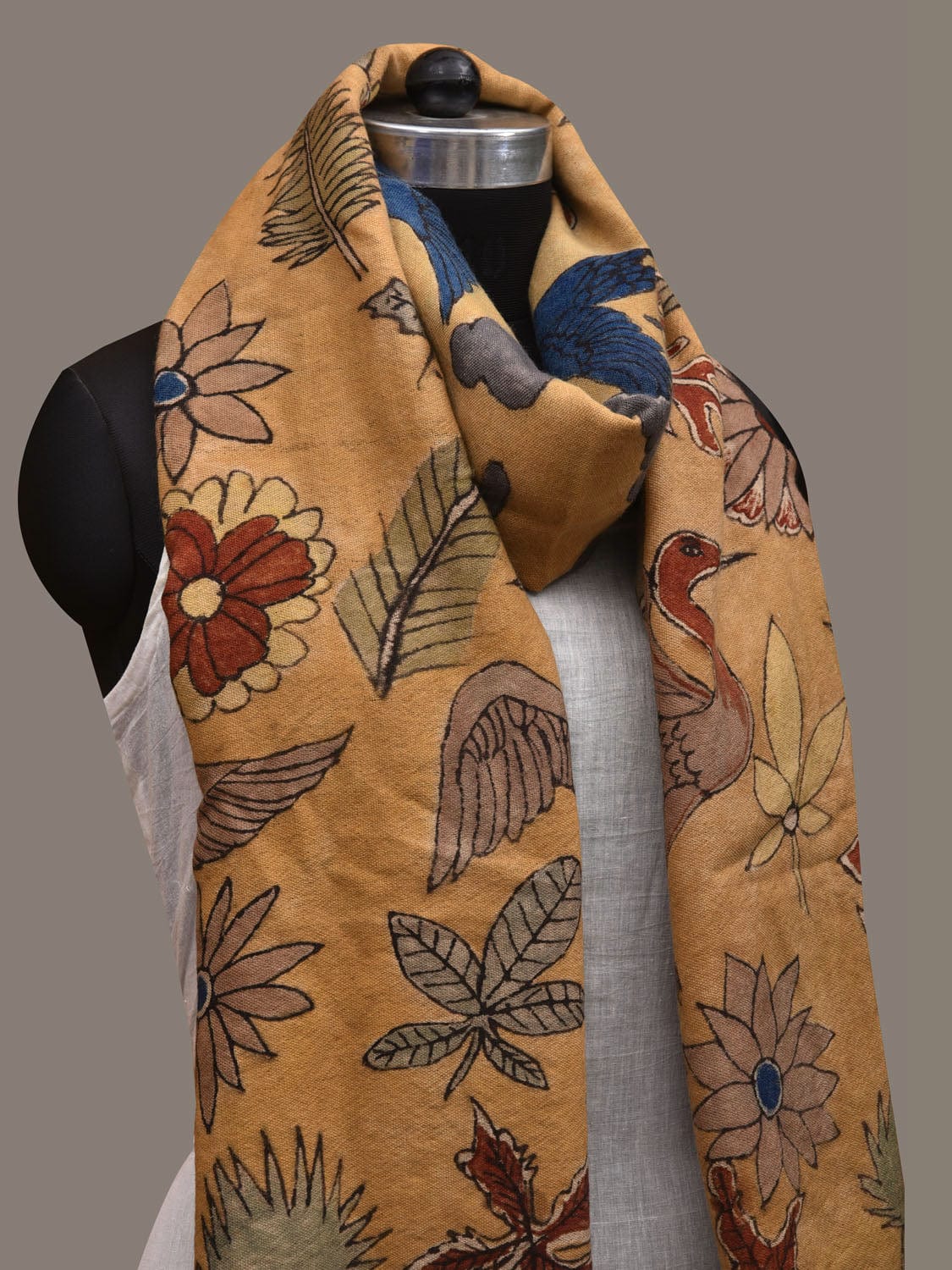 Yellow Kalamkari Hand Painted Woolen Handloom Stole with Floral and Birds Design ds2874