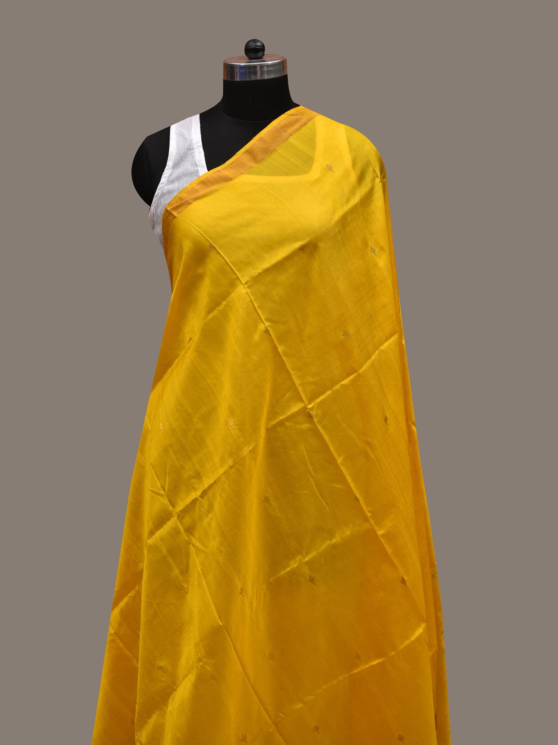 Yellow Uppada Silk Handloom Plain Dupatta with Zari Border ds2656
