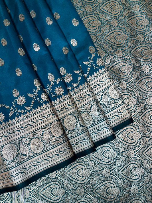 Blue-Green with Gold Work Katan Banarasi Saree with Silver Zari Floral Weaving And Grand Pallu B0519ds