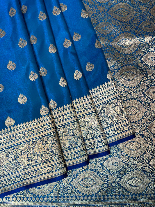 Light Blue Katan Banarasi Saree with Silver Zari Floral Weaving And Grand Pallu B0515ds