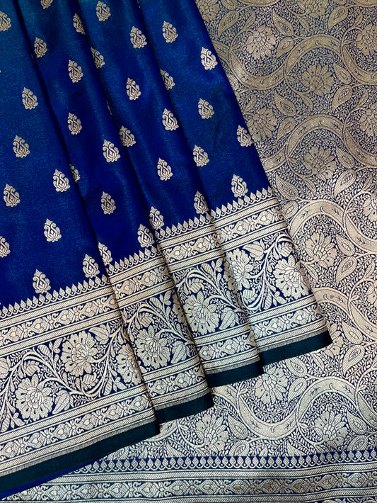 Dark Blue Katan Banarasi Saree with Silver Zari Floral Weaving And Grand Pallu B0510ds