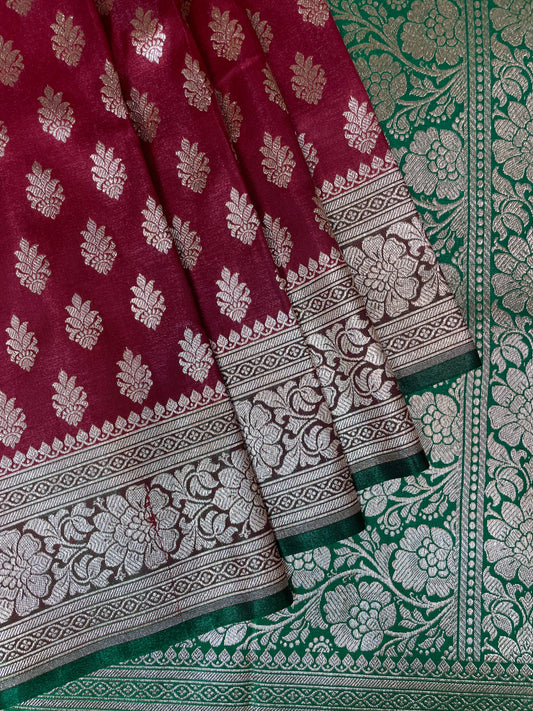 Dark Maroon and Green Katan Banarasi Saree with Silver Zari Floral Weaving And Grand Pallu B0527ds