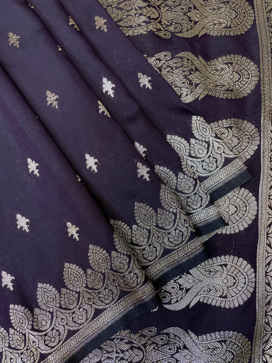 Viloet Katan Banarasi Saree with Silver Zari Floral Weaving And Grand Pallu B0540ds