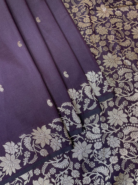 Viloet Lavender Katan Banarasi Saree with Silver Zari Floral Weaving And Grand Pallu  B0545ds