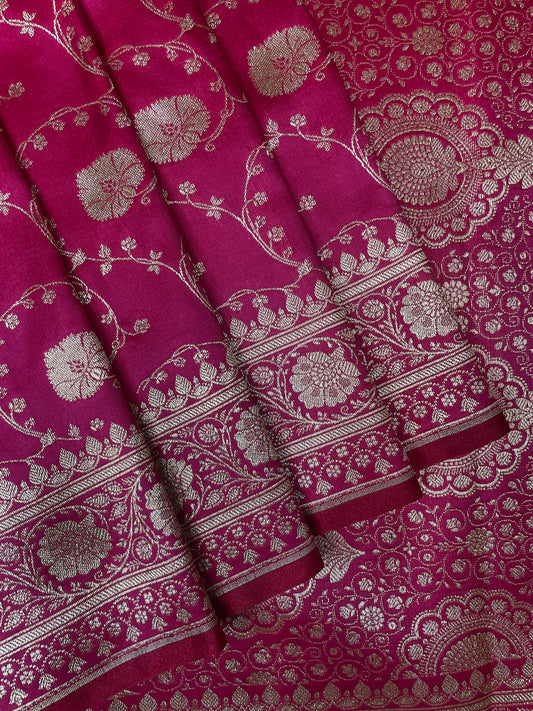Pink Katan Banarasi Saree with Silver Zari Floral Weaving And Grand Pallu B0560ds