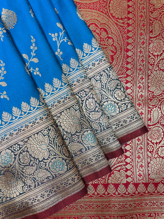 Light Blue and Red Katan Banarasi Saree with Silver Zari Floral Weaving And Grand Pallu B0564ds