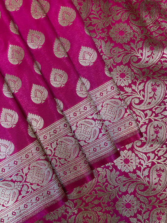 Pink Katan Banarasi Saree with Silver Zari Floral Weaving And Grand Pallu B0566ds