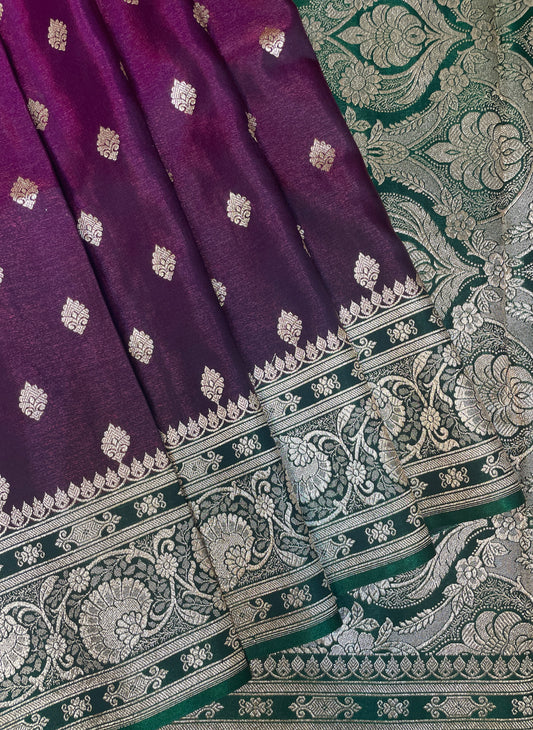 Dark Purple Katan Banarasi Saree with Silver Zari Floral Weaving And Grand Pallu B0587ds