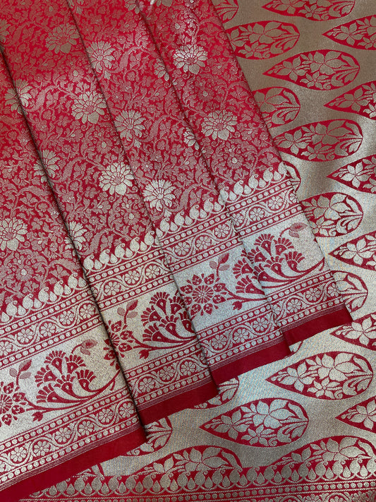 Light Pink Katan Banarasi Saree with Silver Zari Floral Weaving And Grand Pallu B0606ds