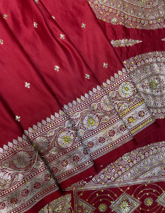 Dark Red Katan Banarasi Saree with Silver Zari Floral Weaving And Grand Pallu B0611ds