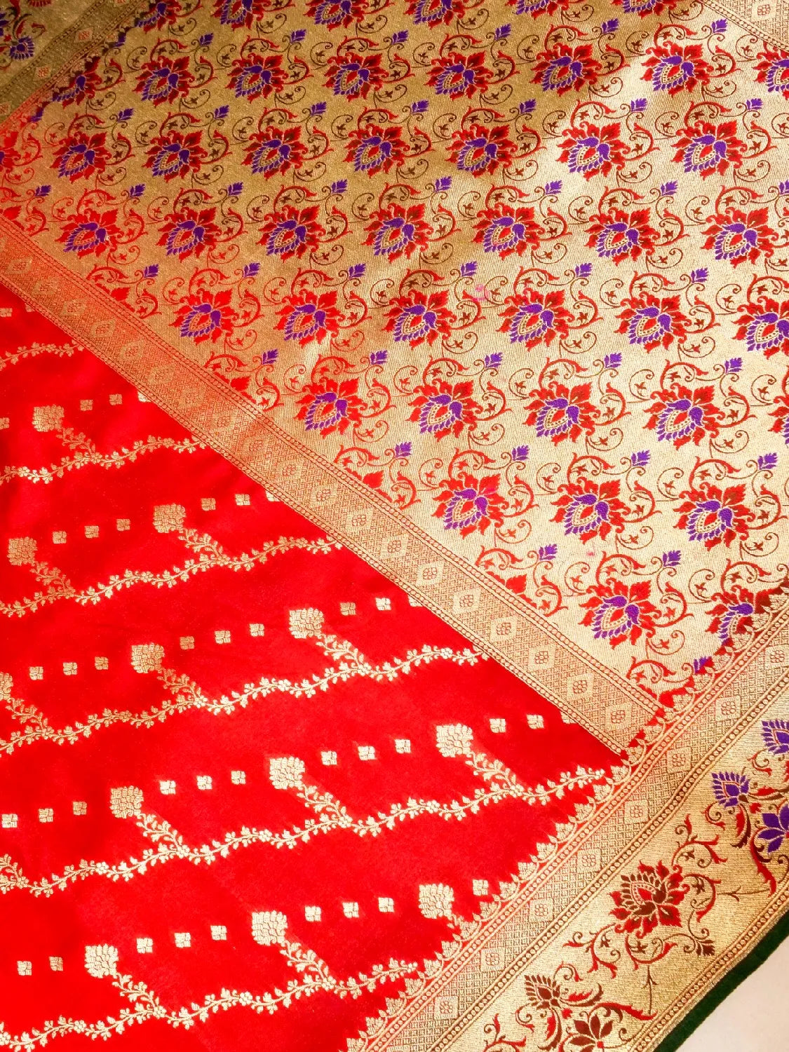 Radiant Red Banarasi Katan Silk Saree with Purple Meenakari Pallu & Gold Zari DSK0059