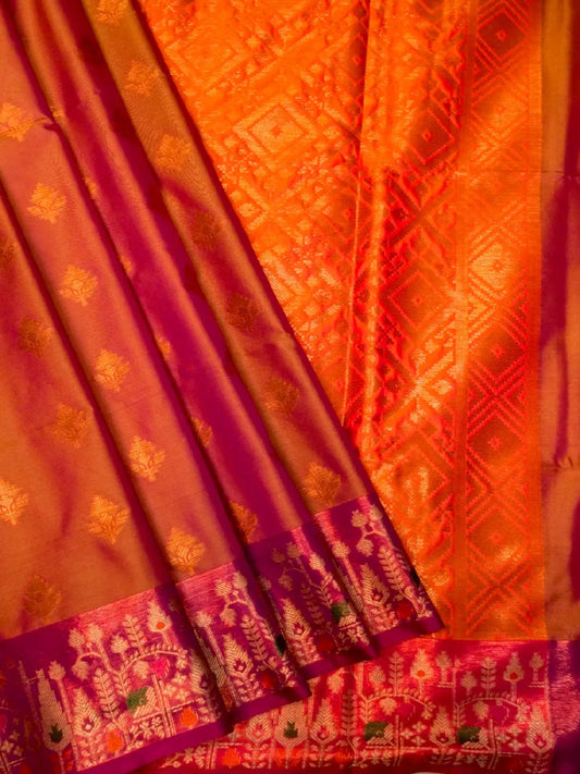 Handloom Rust Orange Banarasi Silk Saree with Contrast Wine Purple Border & Geometric Pallu DSK00117