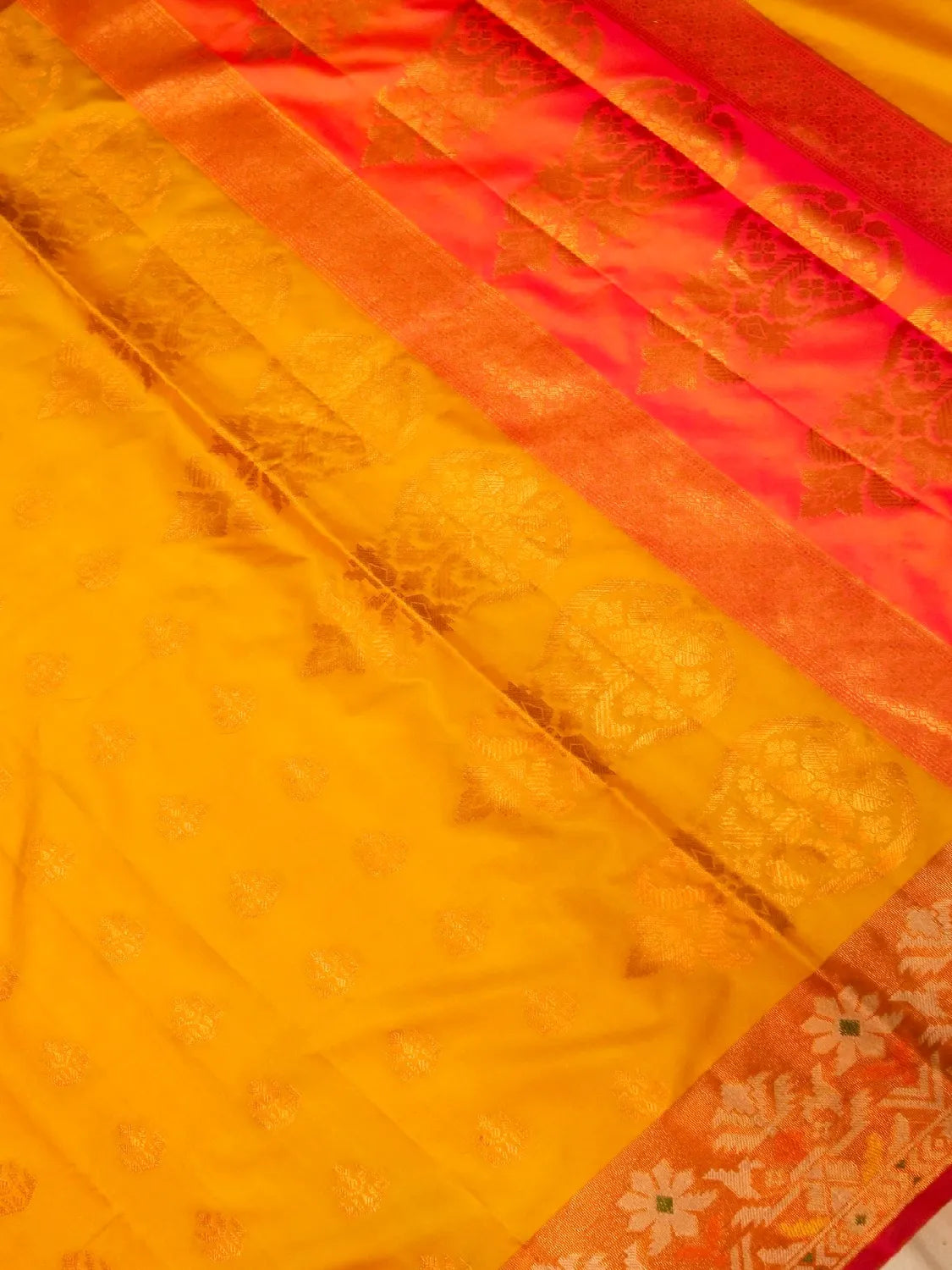 Handloom Mango Yellow Banarasi Silk Saree with Contrast Pink Pallu & Orange Border DSK00111
