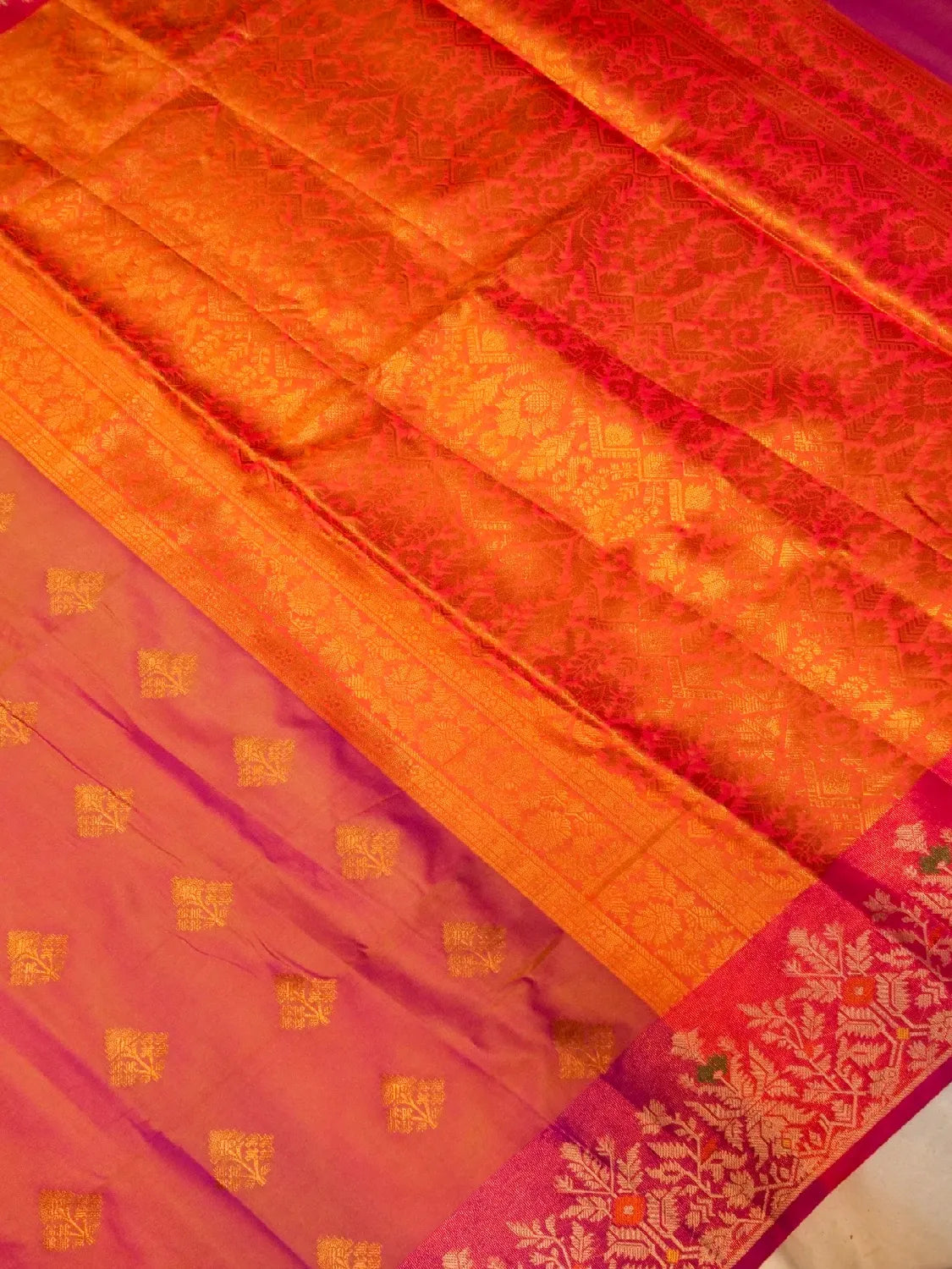 Handloom Rani Pink Banarasi Silk Saree with Contrast Violet Border & Orange Pallu DSK00114
