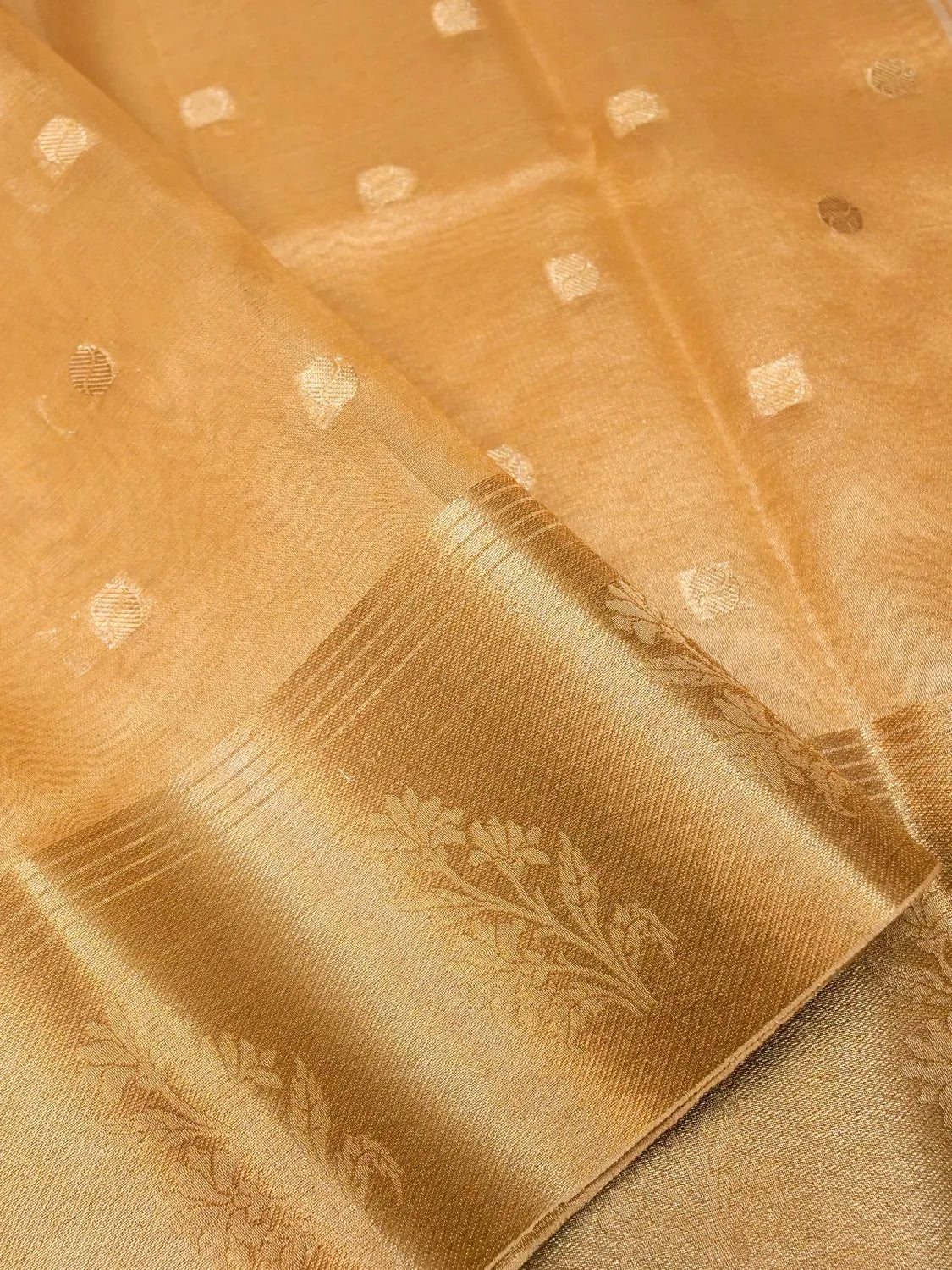 Handloom Champagne Gold Banarasi Tissue Silk Saree with Zari Buti DSK0072