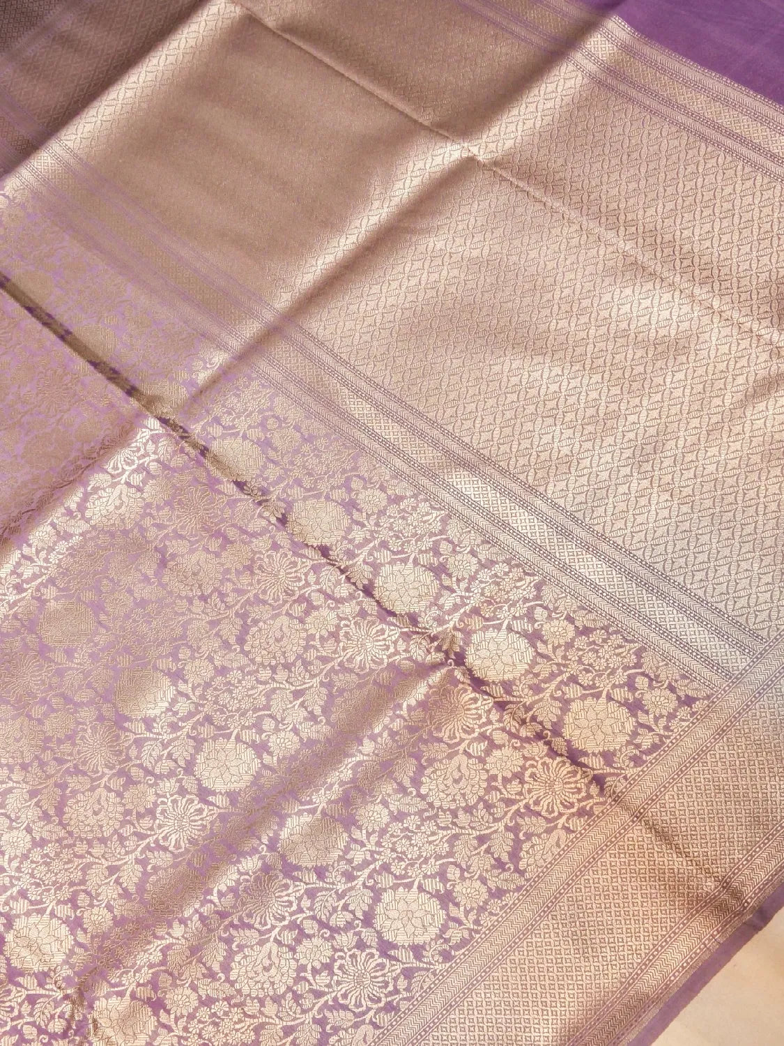 Handloom Mauve Purple Banarasi Silk Saree with Golden Zari Jangla Pattern DSK0078