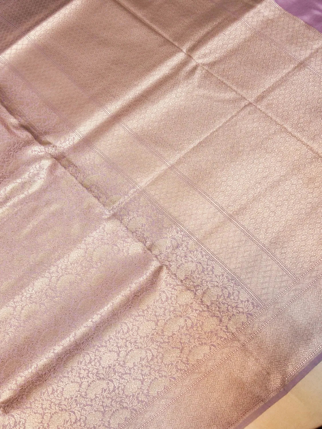 Handloom Lavender Lilac Banarasi  Katan Silk Saree with Golden Zari Jangla Pattern DSK0082
