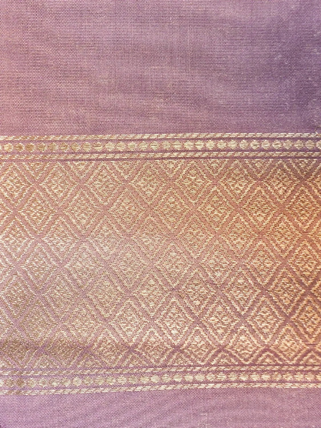 Handloom Lavender Lilac Banarasi  Katan Silk Saree with Golden Zari Jangla Pattern DSK0082