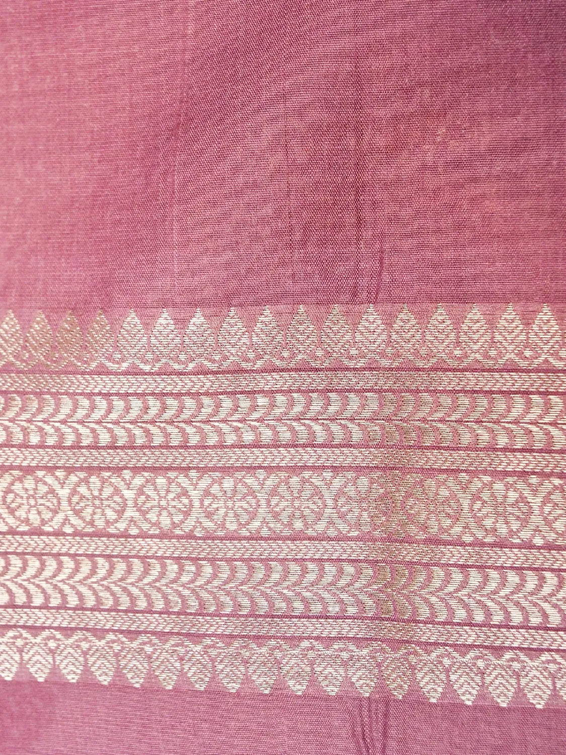 Handloom Dusty Mauve Pink Banarasi Silk Saree with Golden Zari Jangla Weave DSK0092