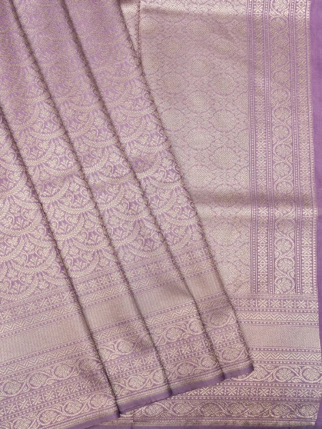 Handloom Dusty Lavender Banarasi Silk with Golden Zari Medallion Weave DSK00106