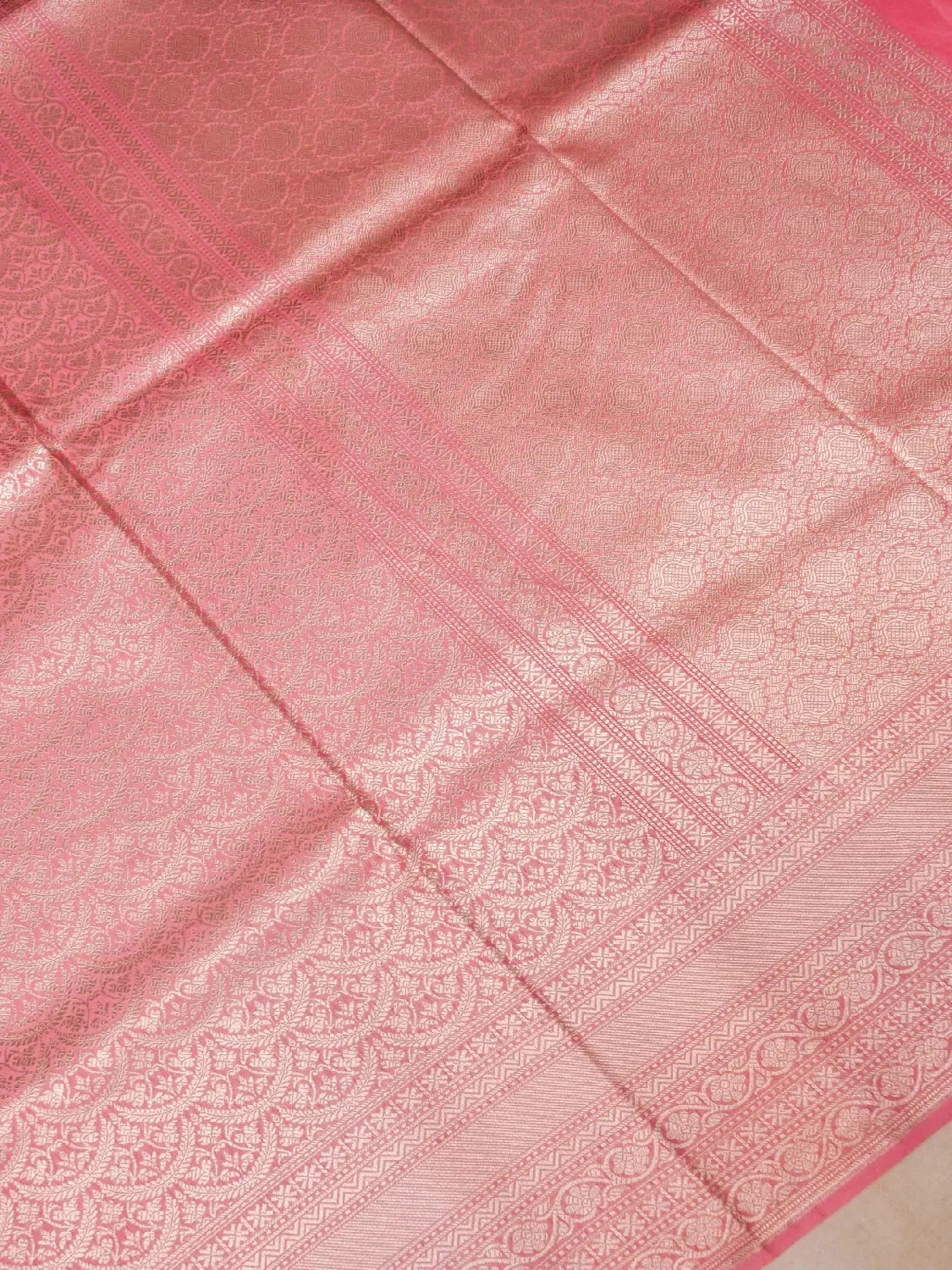 Handloom Gajri Pink Banarasi Silk Saree with Golden Zari Medallion Weave DSK00108