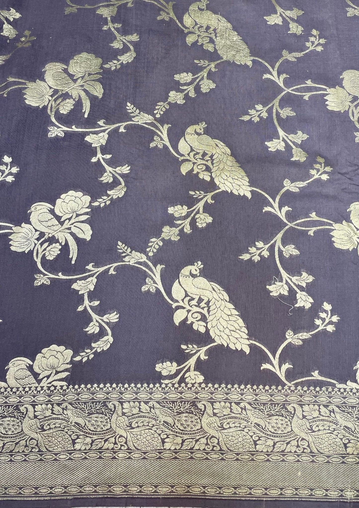 Blue Banaras Munga Silk Saree with Rich Zari Border and Birds with Floral Design b0073ds