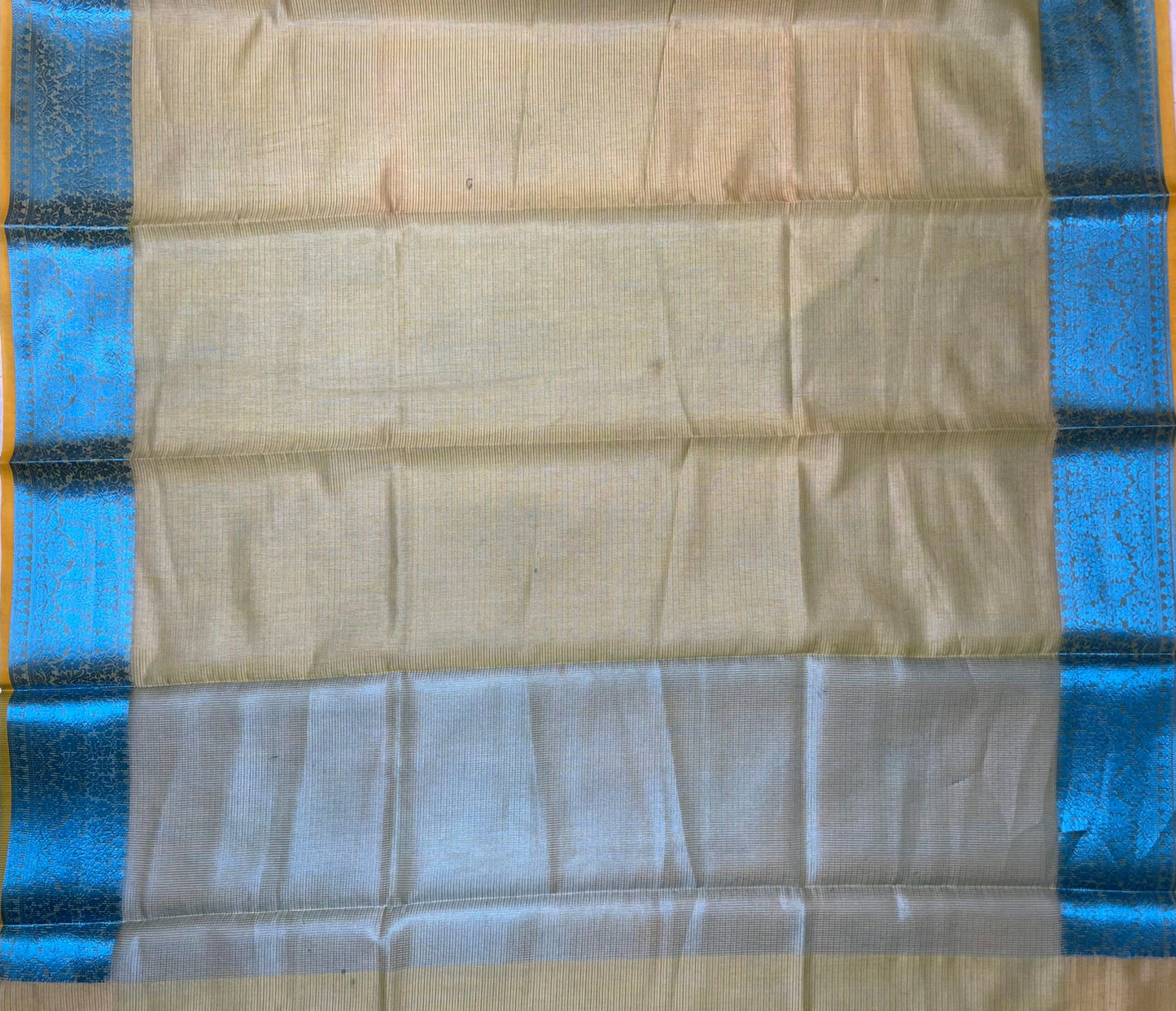 Fancy Raw Silk Saree with Intricate Contrast Border Design b0107ds