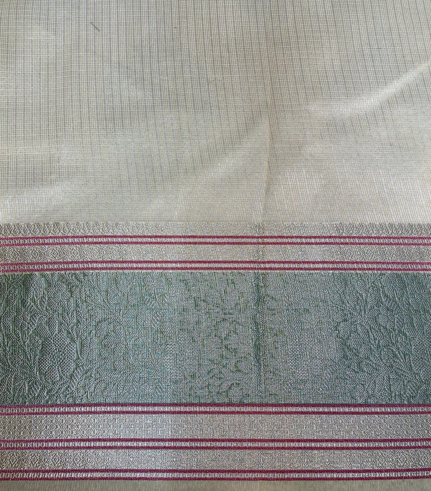 Cream Kota Checks Weave Saree with Body Pallu and Floral Border Design b0132ds