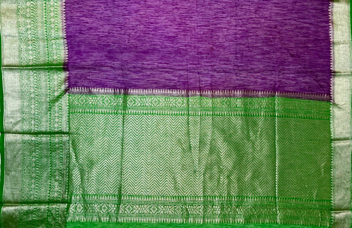 Purple and Green Banaras Linen Saree with Intricate Border and Pallo Design b0208ds