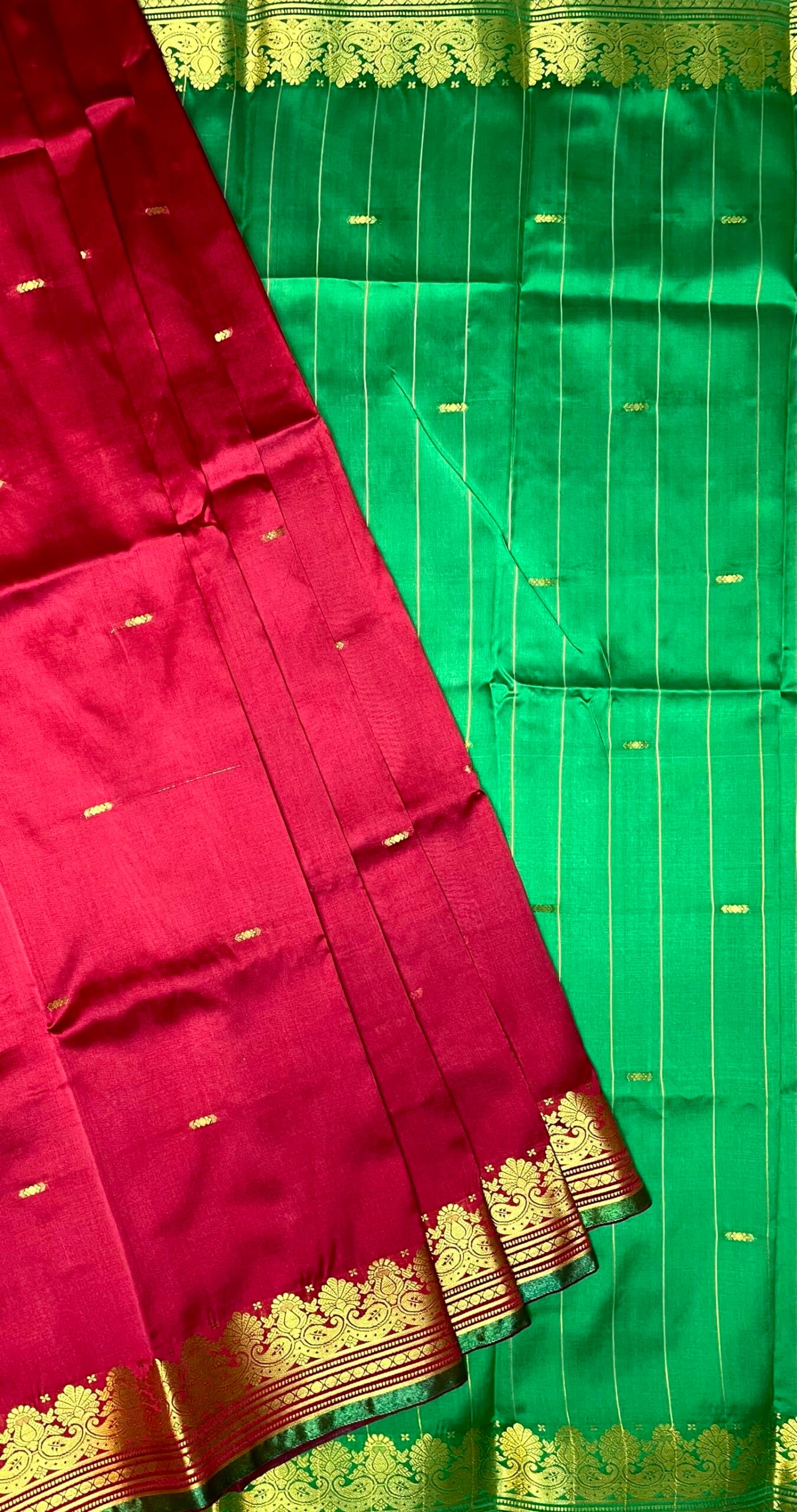Green and Red Banaras Viscose Silk with Intricate Kanchivaram Border and Body Butta Design b0215ds