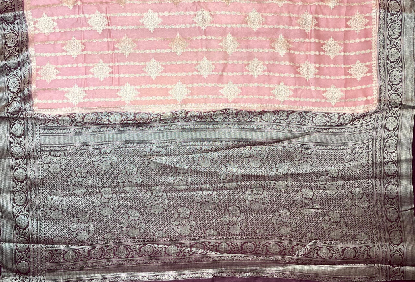 Peach Black Banaras Georgette with Body Border and Pallu Design b0271ds