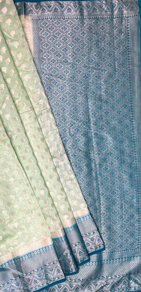 Light Yellow and Blue Banaras Georgette with Body Border and Pallu Design b0277ds