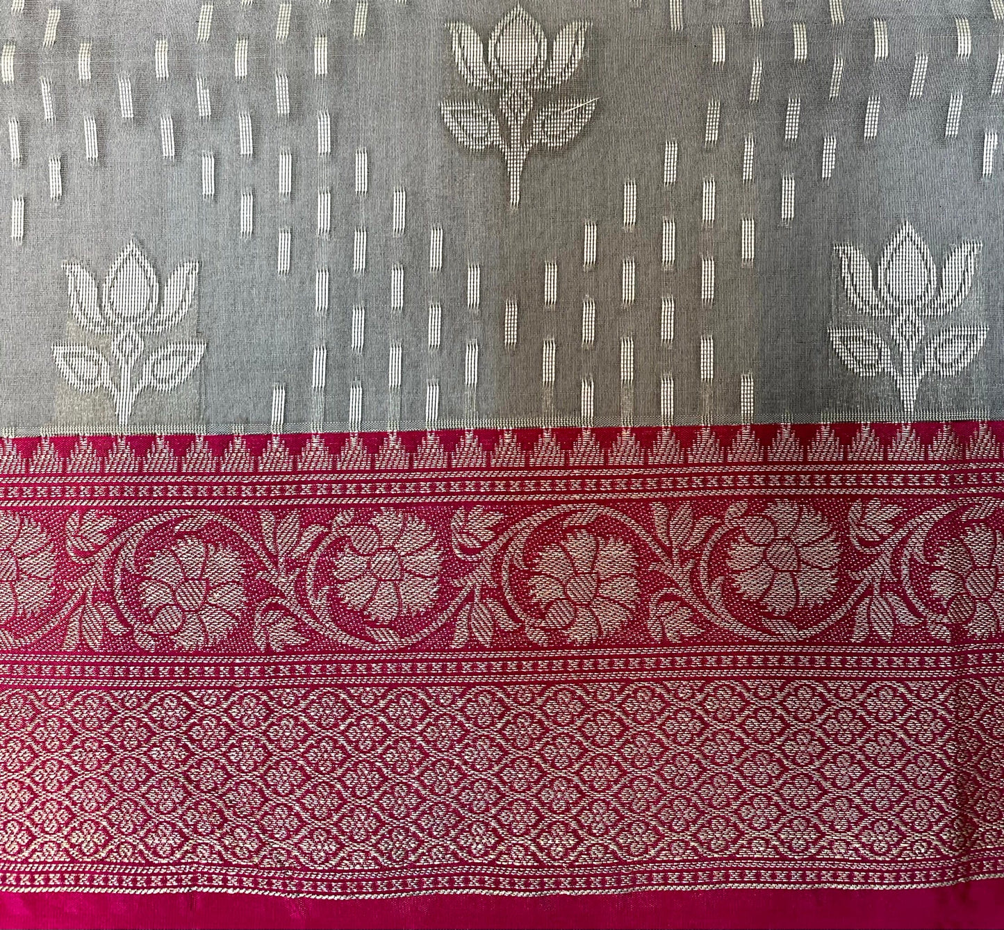 Pink and Grey Organza Saree with Contrast Border and Allover Geometrical Body Design b0282ds