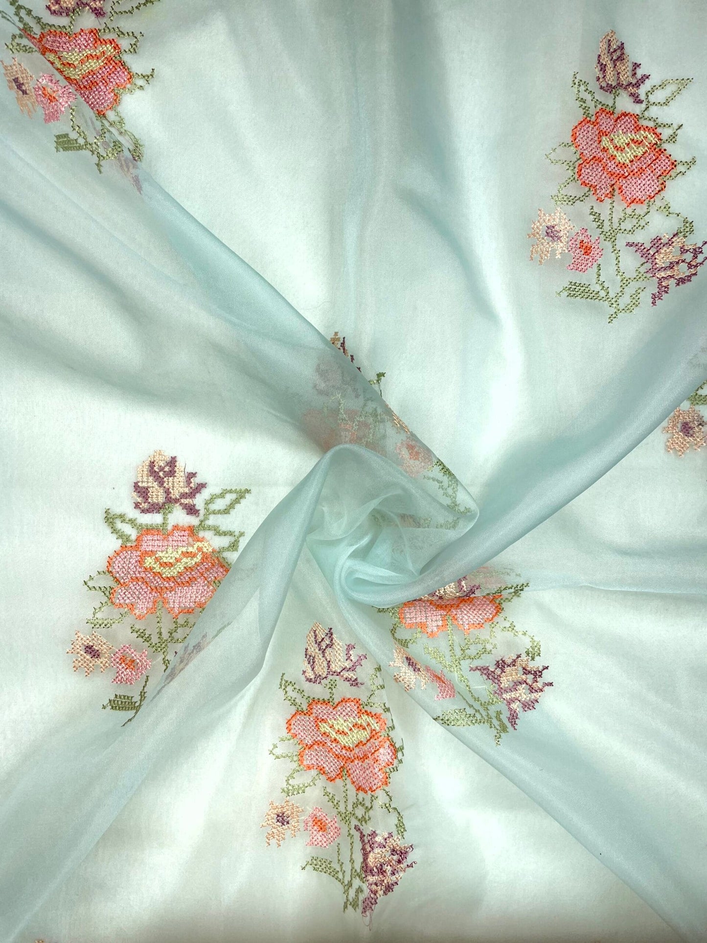 Blue Organza Saree Hand Embroidery with Butta and Border Design b0285ds