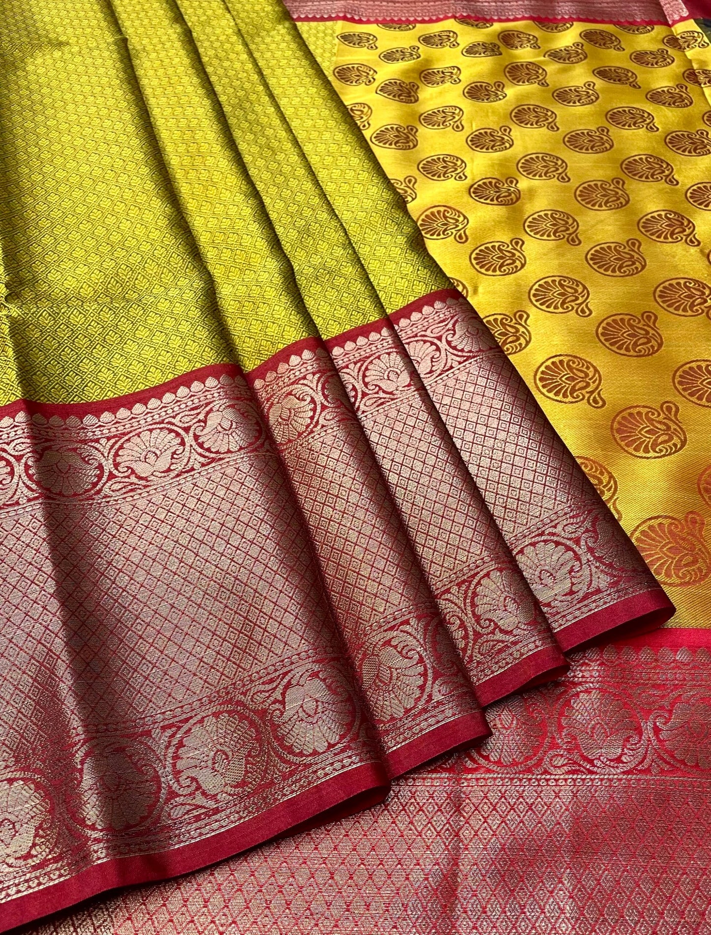 Violet Kora Printed Saree with Contrast Banaras Border and Allover Printed Body Design b0297ds