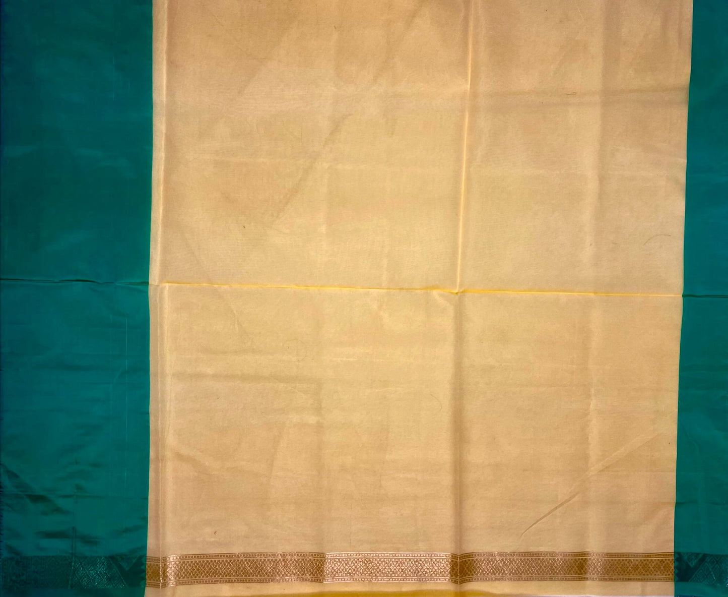 Mustard and Teal Organza Saree with Contrast Border and Allover Geometrical Body Design b0301ds