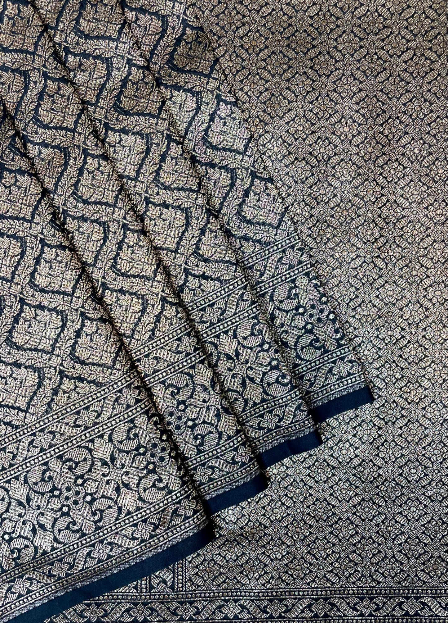 Dark Blue Banaras Katan Intricate Allover Brocade Saree with Antique Zari Border and Pallu Design b0309ds