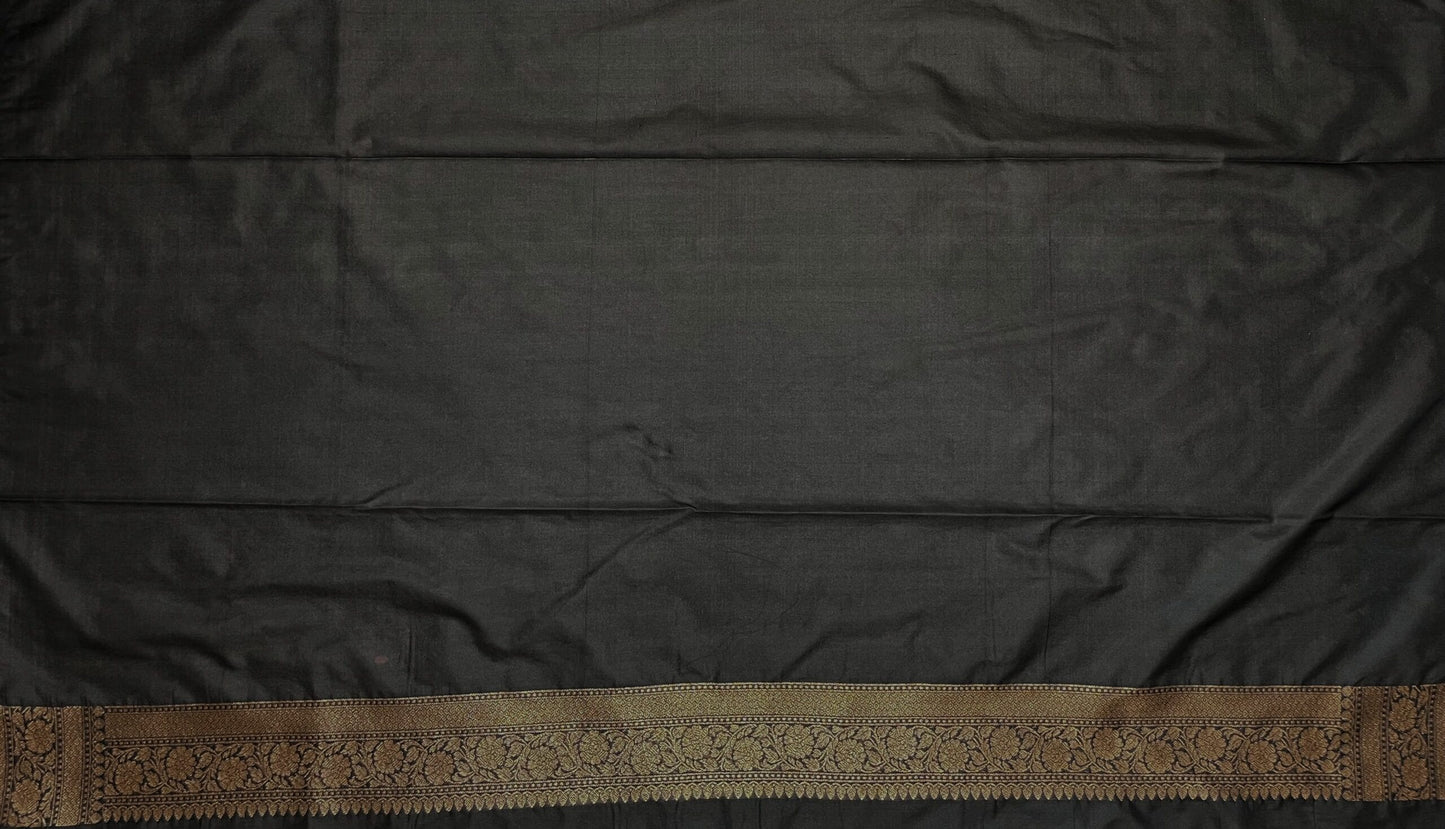 Dark Blue Banaras Katan Intricate Allover Brocade Saree with Antique Zari Border and Pallu Design b0309ds