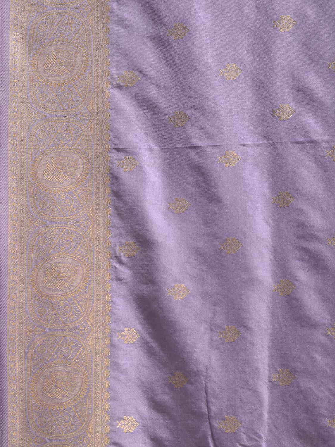 Lavender Banaras Katan Viscose Saree with Peacocks Pallu and Border Design b0318