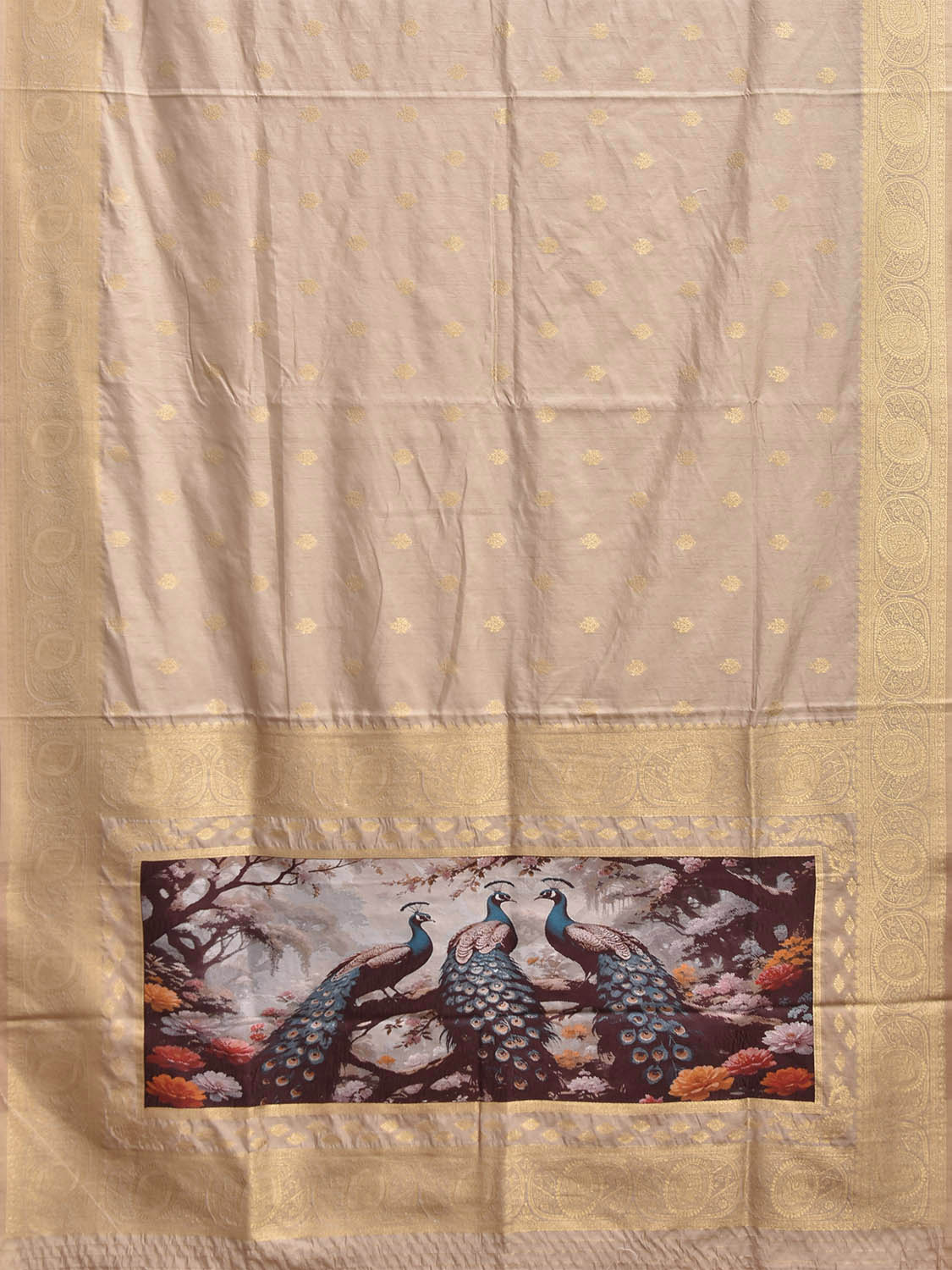 Cream Banaras Katan Viscose Saree with Peacocks Pallu and Border Design b0319
