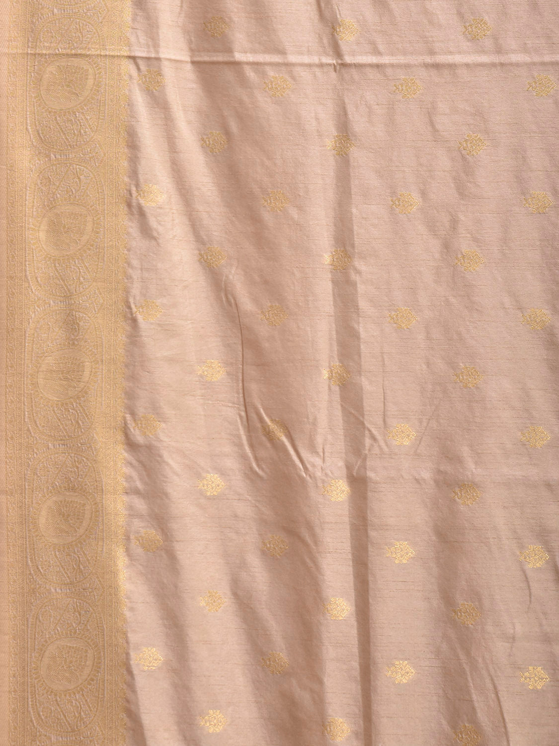 Cream Banaras Katan Viscose Saree with Peacocks Pallu and Border Design b0319