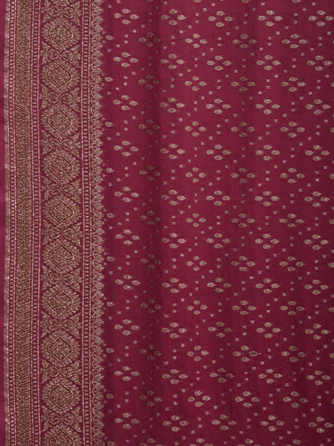 Wine Banaras Georgette Saree with Pallu and Border Design b0330