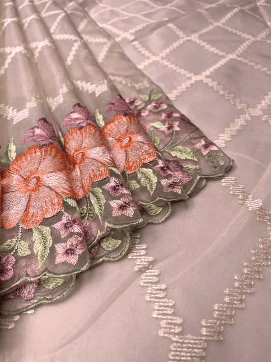 Organza Saree Embroidery with Butta and Border Design b0336ds