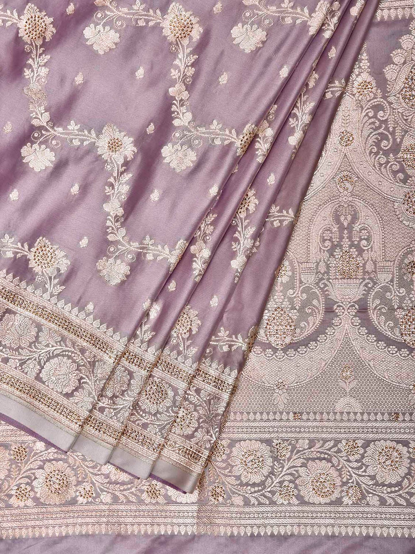 Light Mauve Banaras Katan Saree with Diagonal and Pallu Design b0347