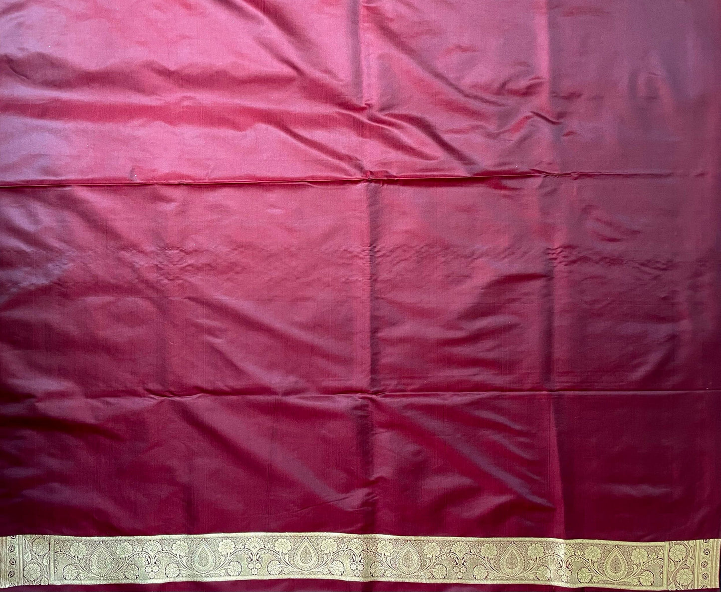 Dark Burgundy Banaras Katan Silk Saree with Body Butti and Border Design b0412ds