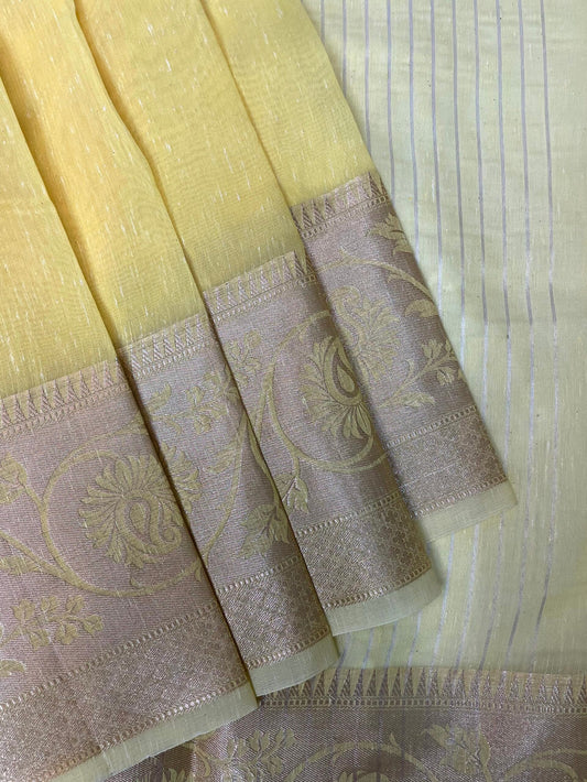 Fancy Raw Silk Saree with Intricate Border and Body Butta Design b0425ds
